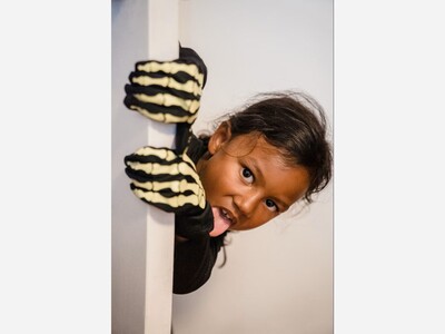 Spooky Stories & Sweet Treats Family Event