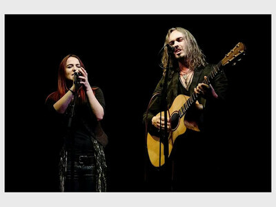 UK Americana Folk Duo The Black Feathers In The Living Room