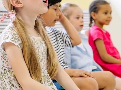 Canta Juego: Spanish Circle Time