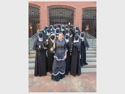 Washington, DC: Haunted Ghost Tour by Lantern Light.