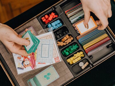 Unplug at the Library: BYO Games and Crafts